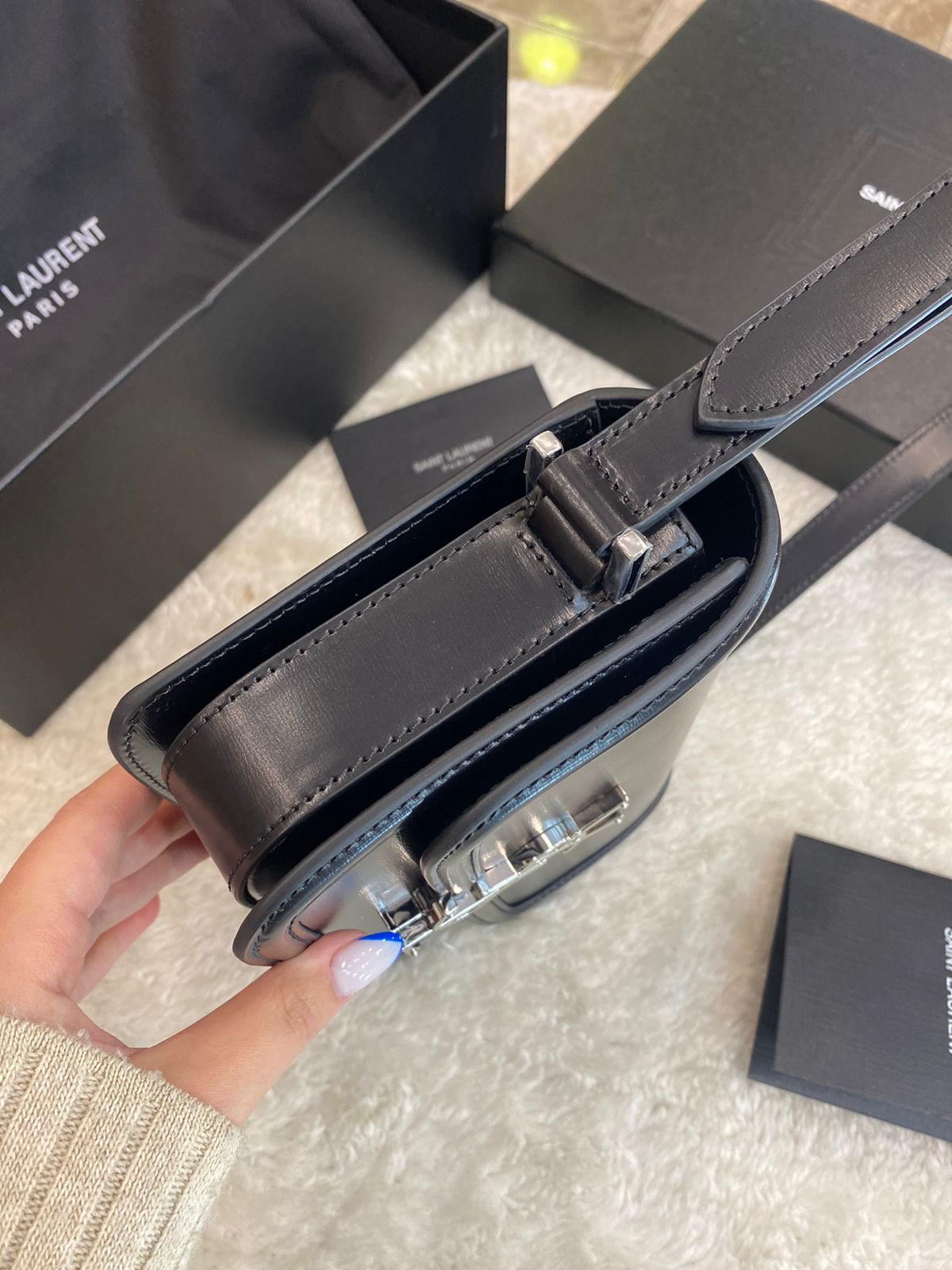 СУМКА SAINT LAURENT детальное фото