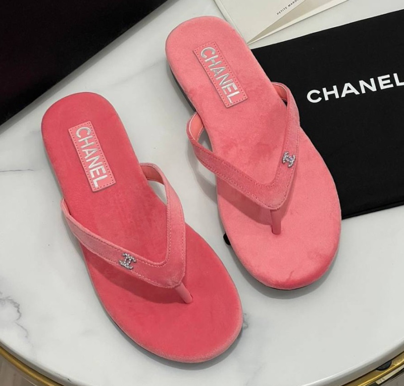 ШЛЕПКИ CHANEL фото