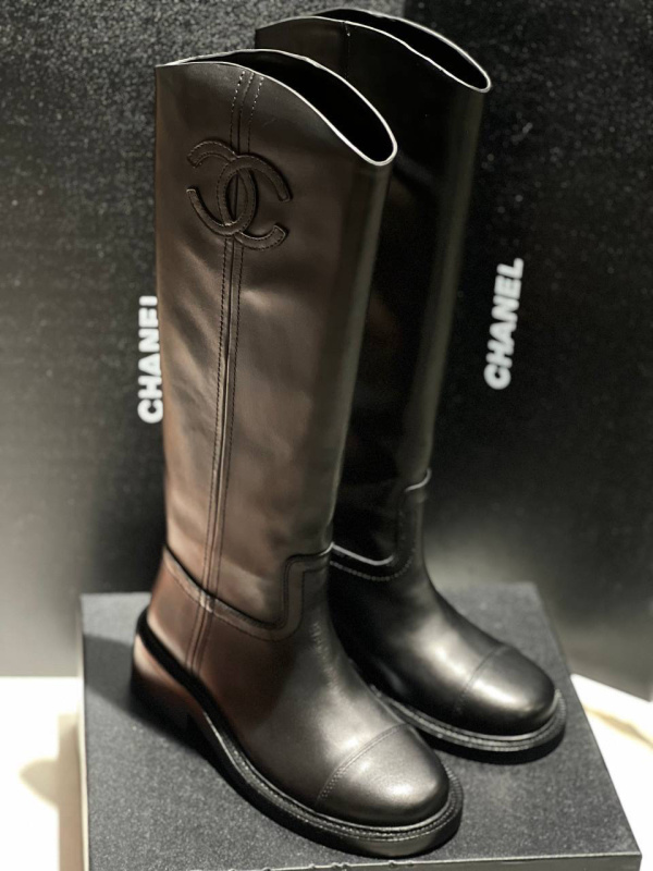 САПОГИ CHANEL фото