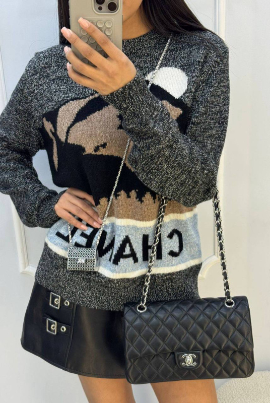 СВИТЕР CHANEL фото