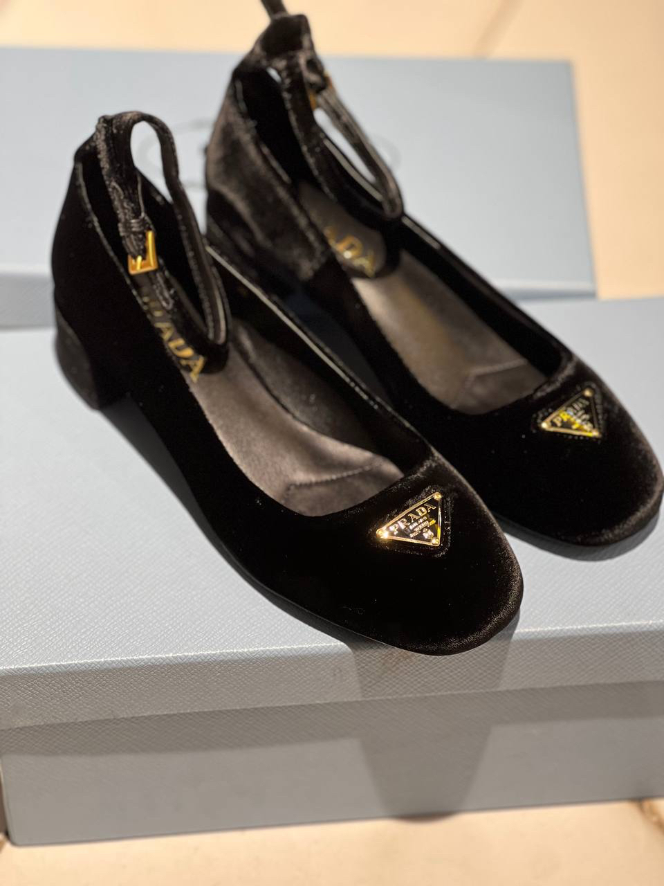 ТУФЛИ PRADA детальное фото