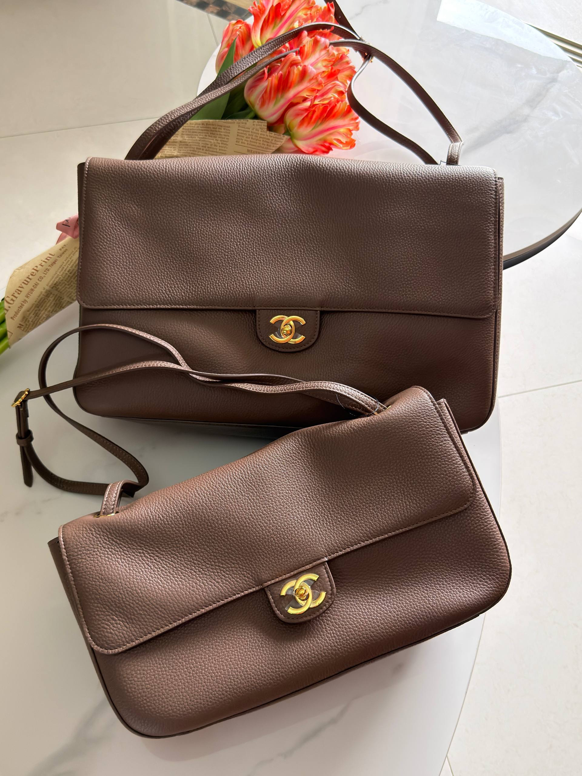 СУМКА CHANEL MAXI FLAP детальное фото