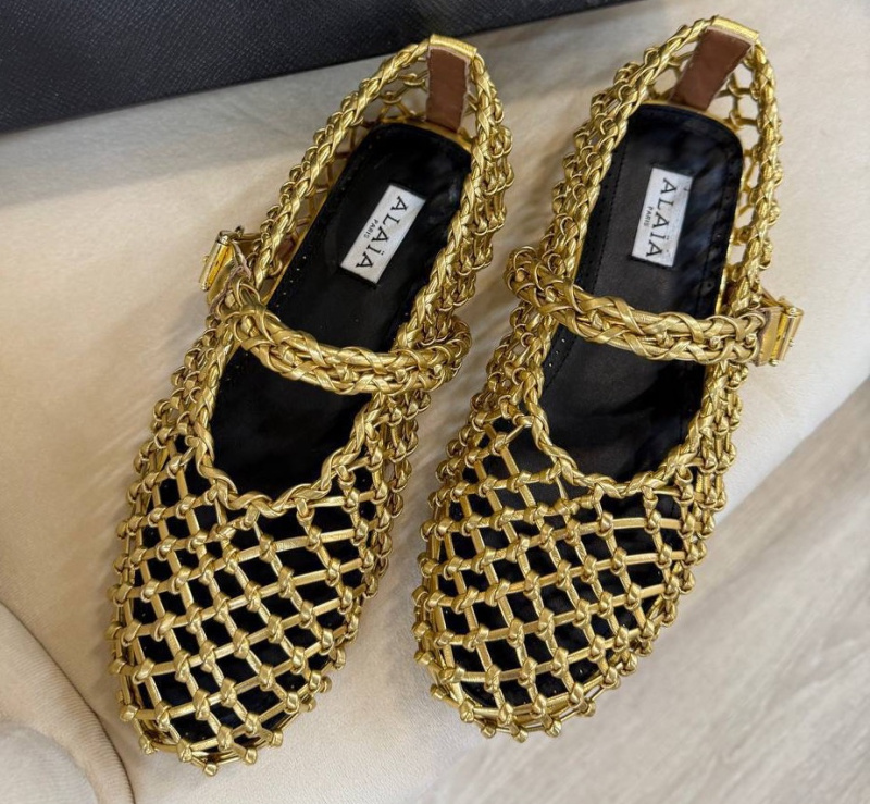 БАЛЕТКИ ALAIA фото