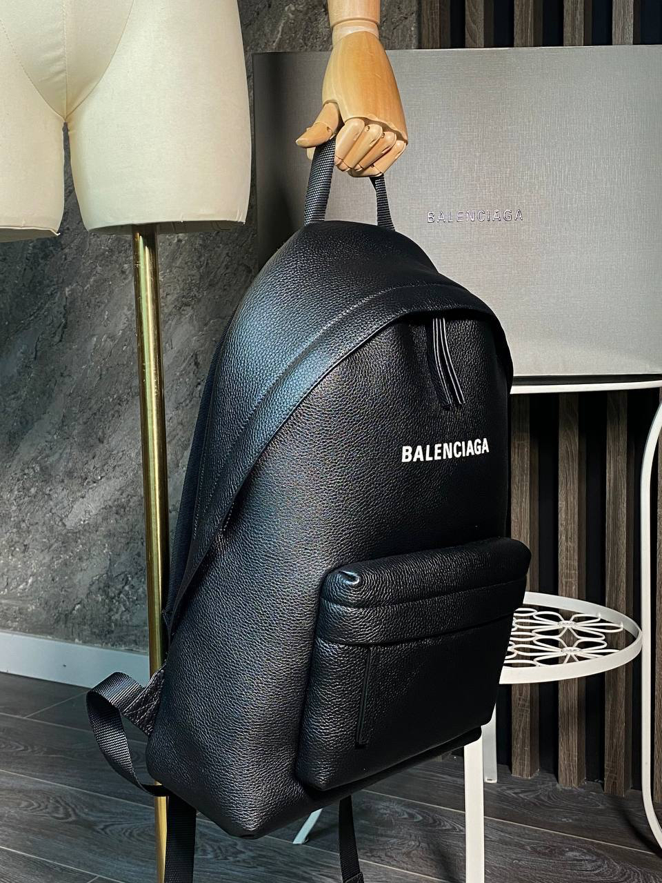 МУЖСКОЙ РЮКЗАК BALENCIAGA детальное фото