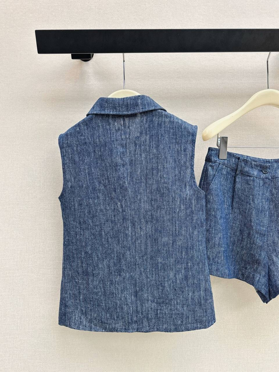 КОСТЮМ BRUNELLO CUCINELLI детальное фото