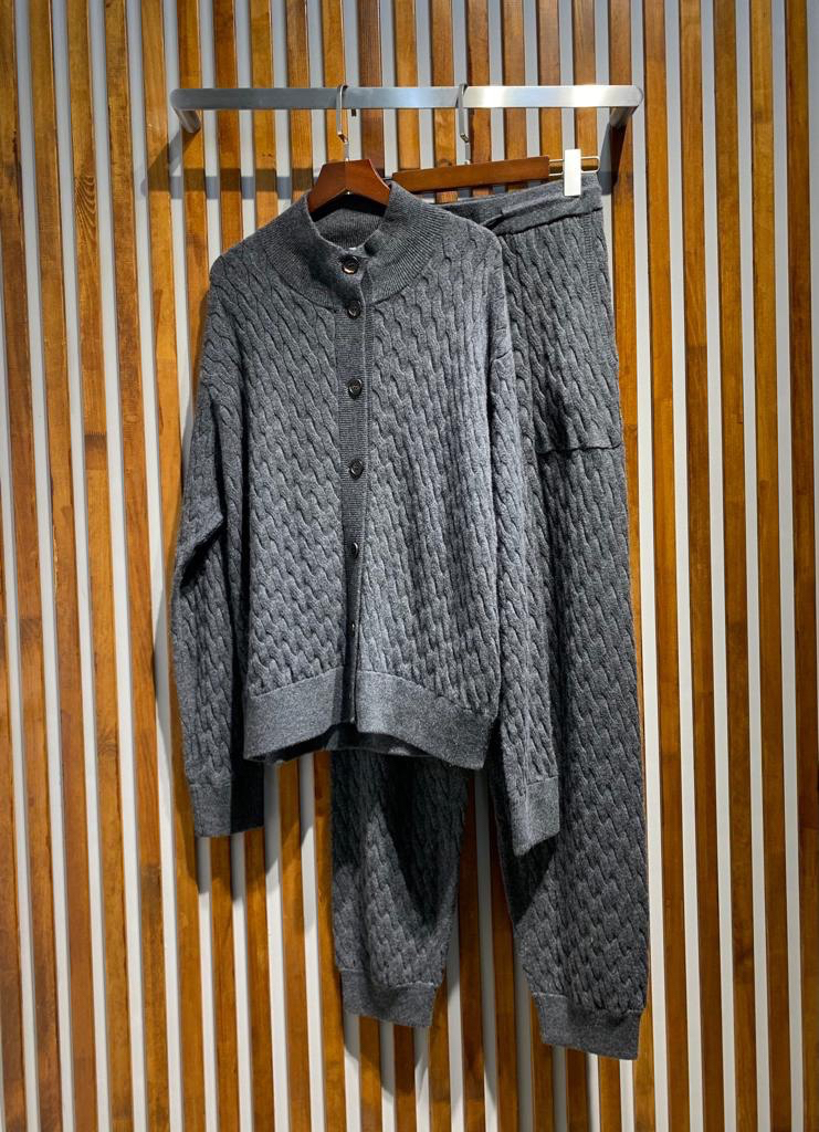 КОСТЮМ BRUNELLO CUCINELLI детальное фото