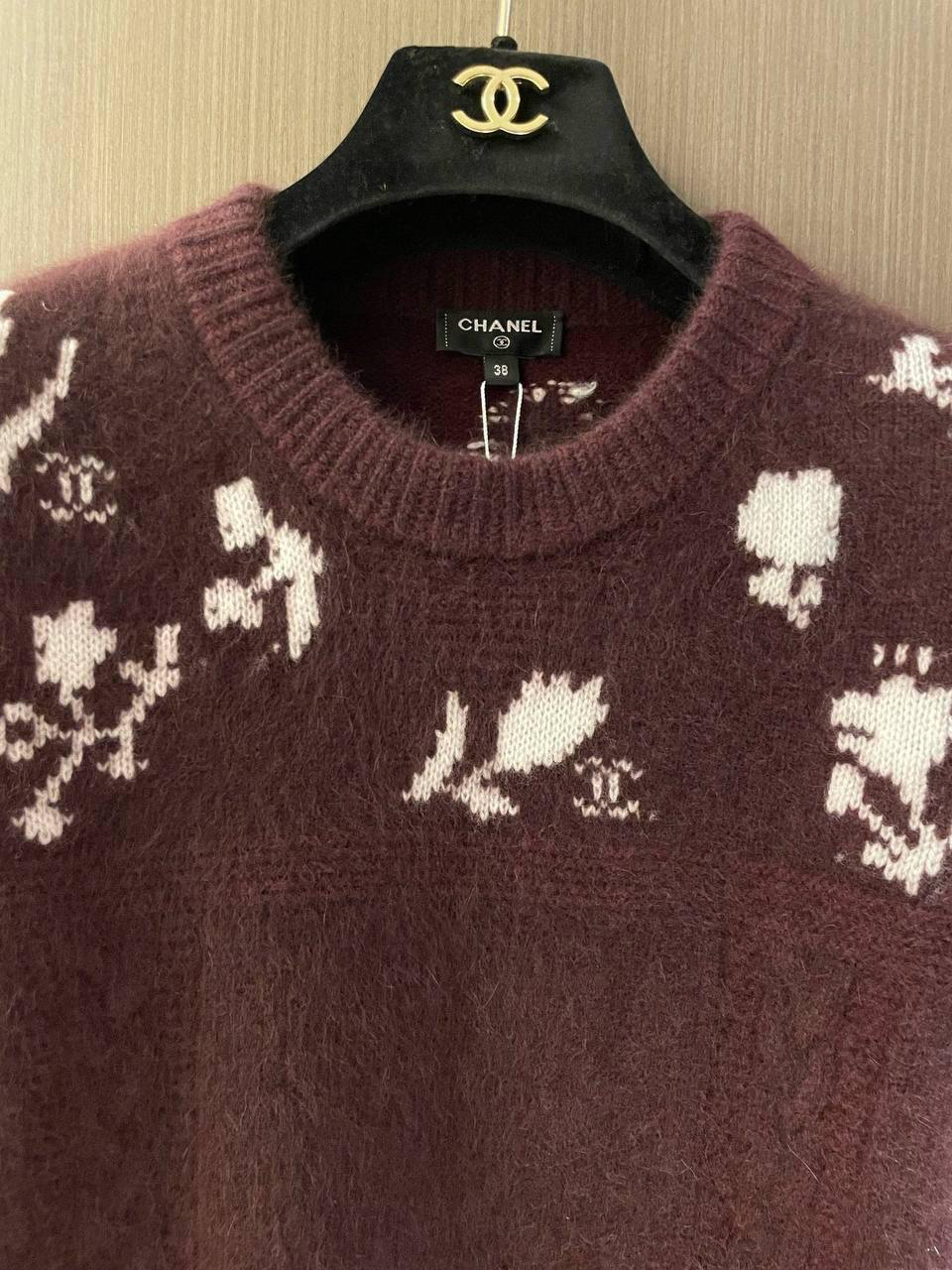 СВИТЕР CHANEL детальное фото