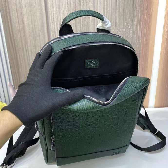 МУЖСКОЙ РЮКЗАК LOUIS VUITTON детальное фото