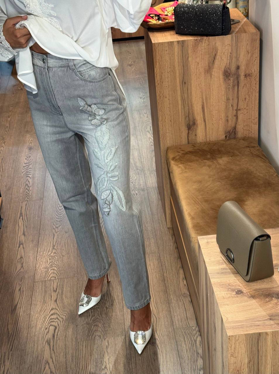 ДЖИНСЫ ERMANNO SCERVINO детальное фото