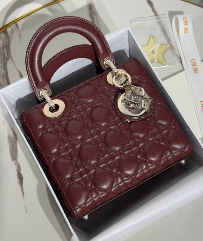 СУМКА CHRISTIAN DIOR LADY фото