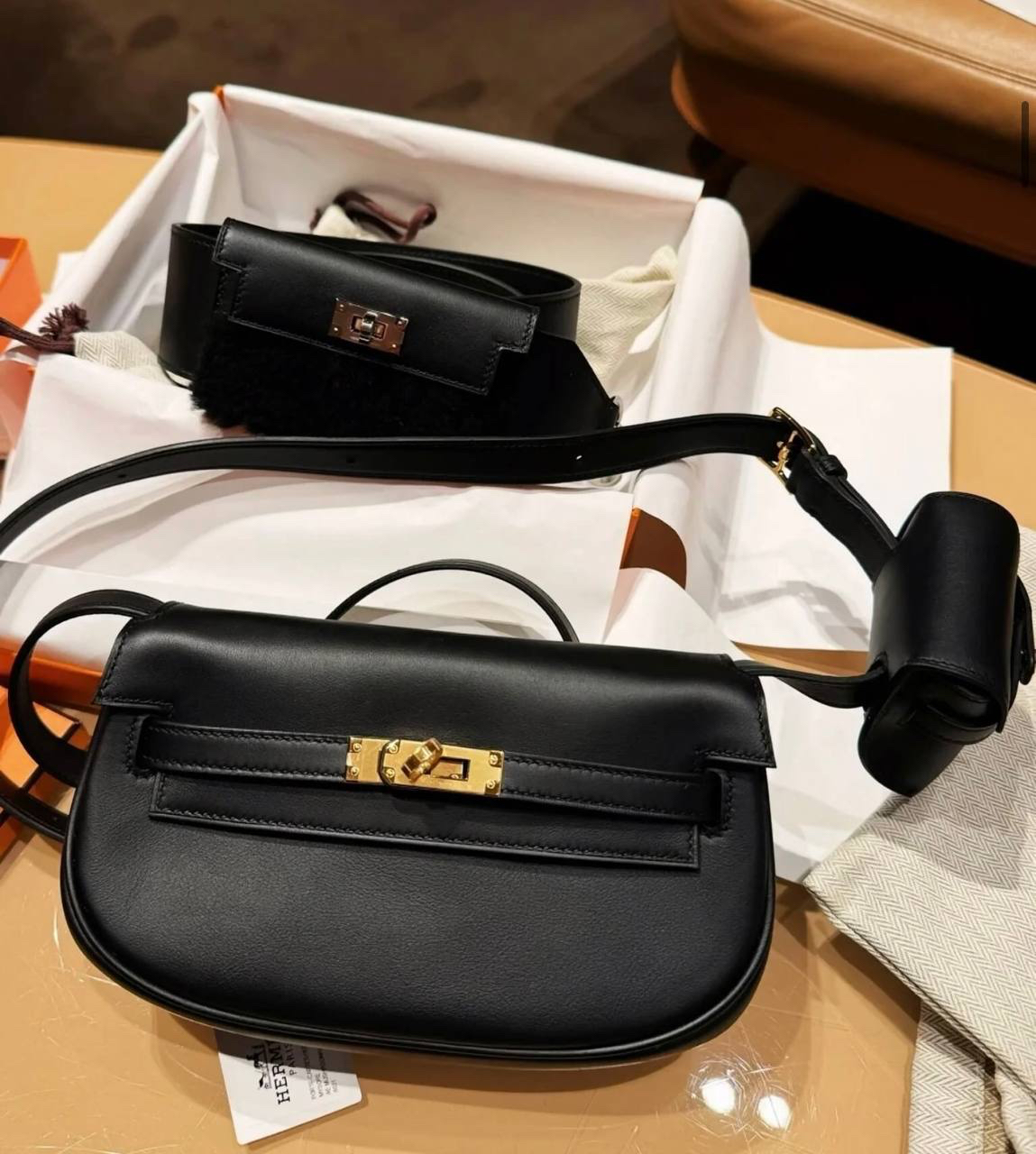 СУМКА HERMES KELLY MOOVE детальное фото