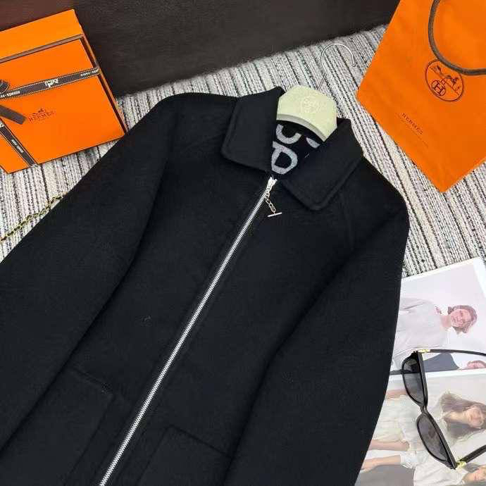 ПАЛЬТО HERMES детальное фото