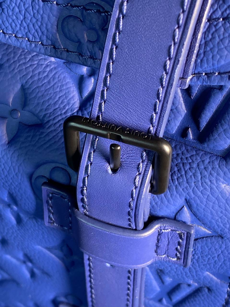 МУЖСКОЙ РЮКЗАК LOUIS VUITTON детальное фото