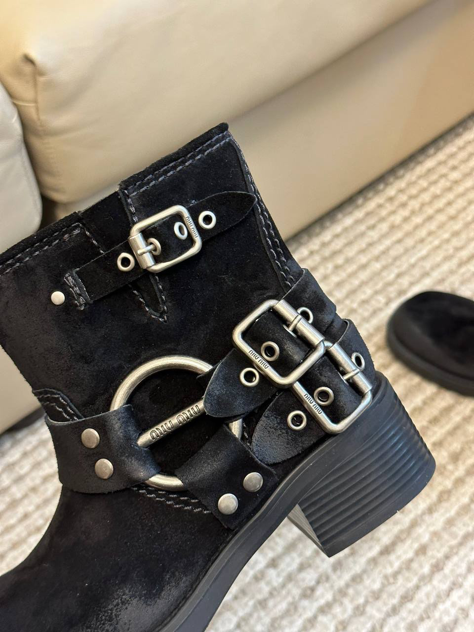 БОТИЛЬОНЫ MIU MIU детальное фото