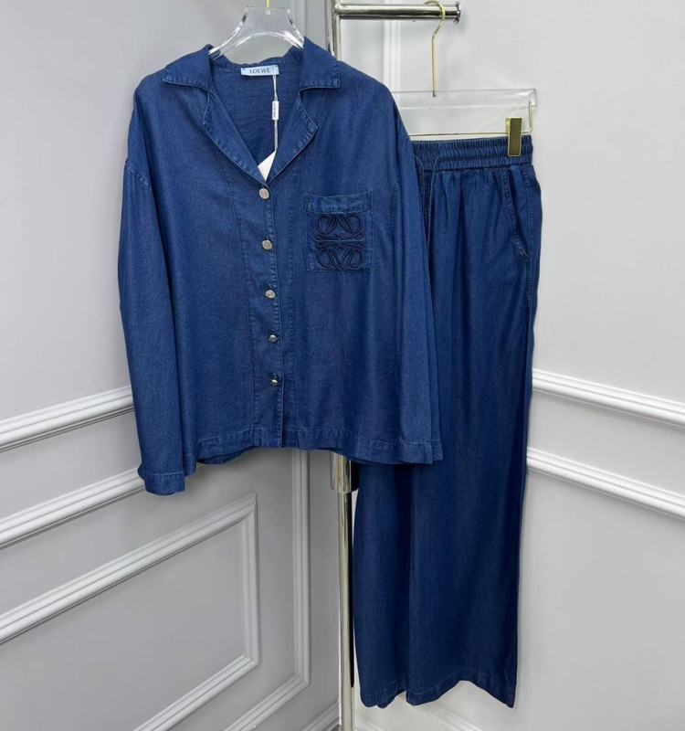 КОСТЮМ LOEWE фото