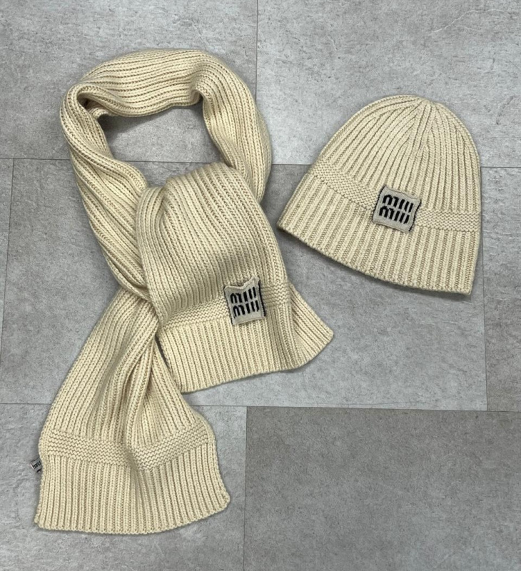 КОМПЛЕКТ MIU MIU фото