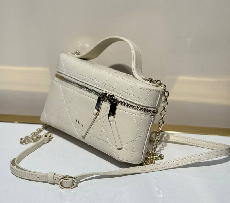 СУМКА CHRISTIAN DIOR фото