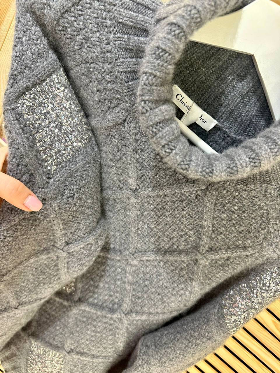 СВИТЕР CHRISTIAN DIOR детальное фото