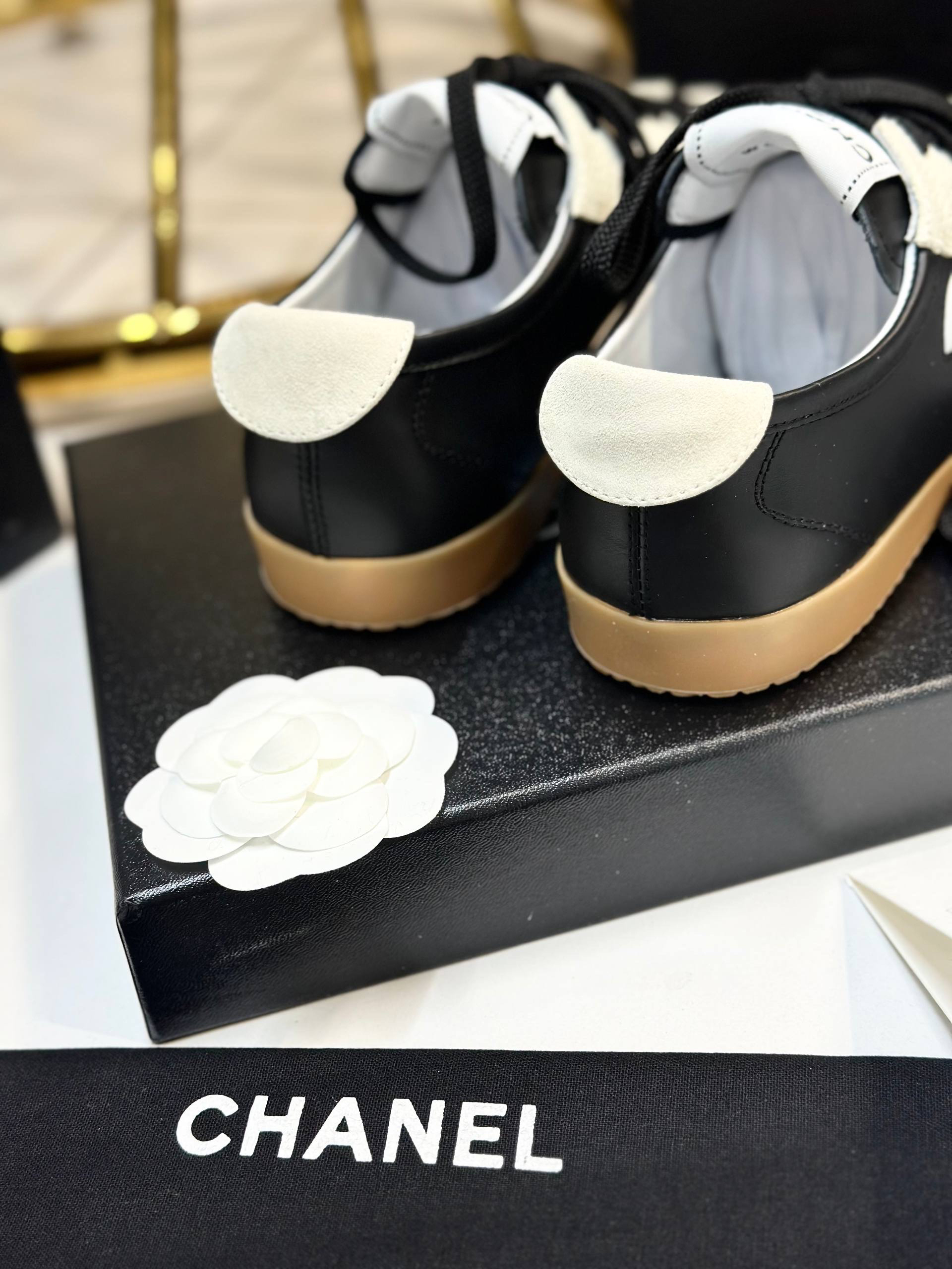 КРОССОВКИ CHANEL детальное фото