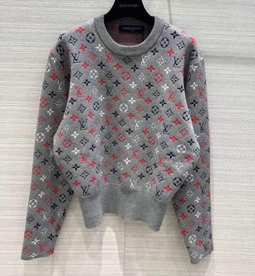 СВИТЕР LOUIS VUITTON фото