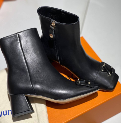 БОТИЛЬОНЫ LOUIS VUITTON фото