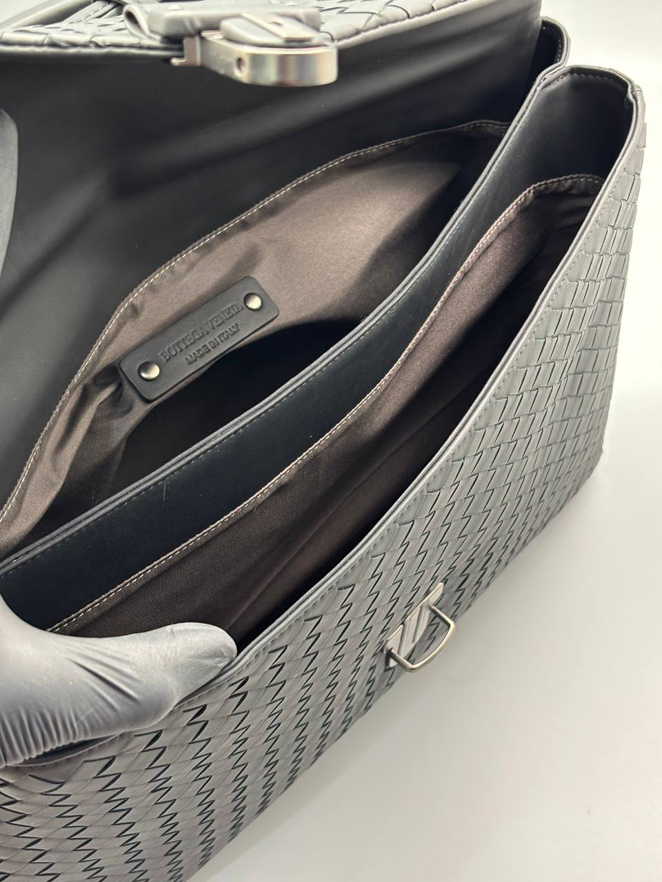МУЖСКОЙ ПОРТФЕЛЬ BOTTEGA VENETA детальное фото