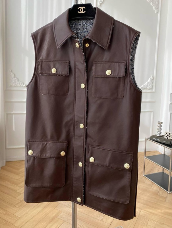 ЖИЛЕТ CHANEL фото