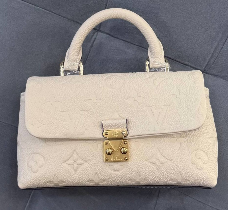 СУМКА LOUIS VUITTON фото