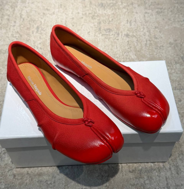 БАЛЕТКИ MAISON MARGIELA фото