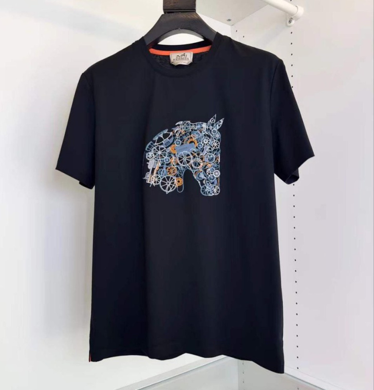 МУЖСКАЯ ФУТБОЛКА HERMES фото