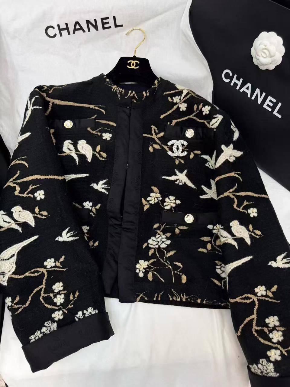 КАРДИГАН CHANEL детальное фото