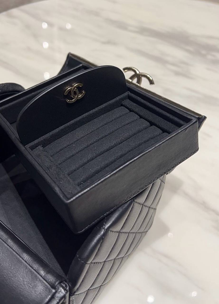 СУМКА ШКАТУЛКА CHANEL детальное фото