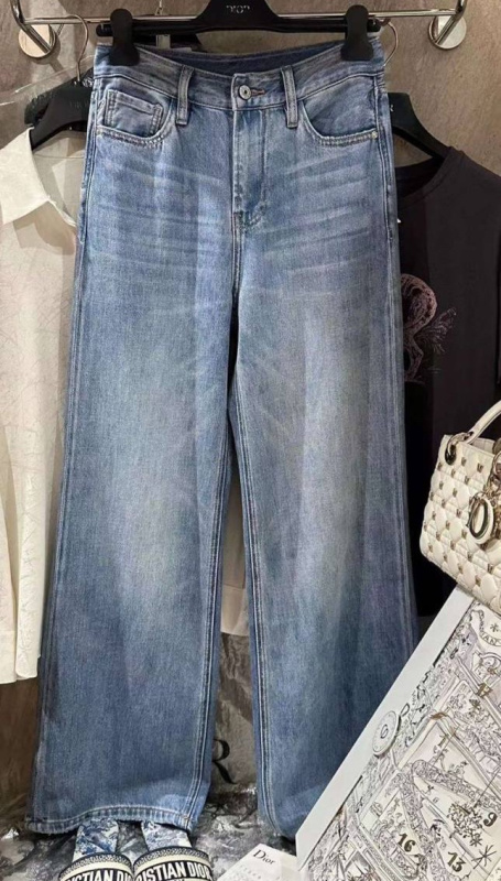 ДЖИНСЫ CHRISTIAN DIOR фото