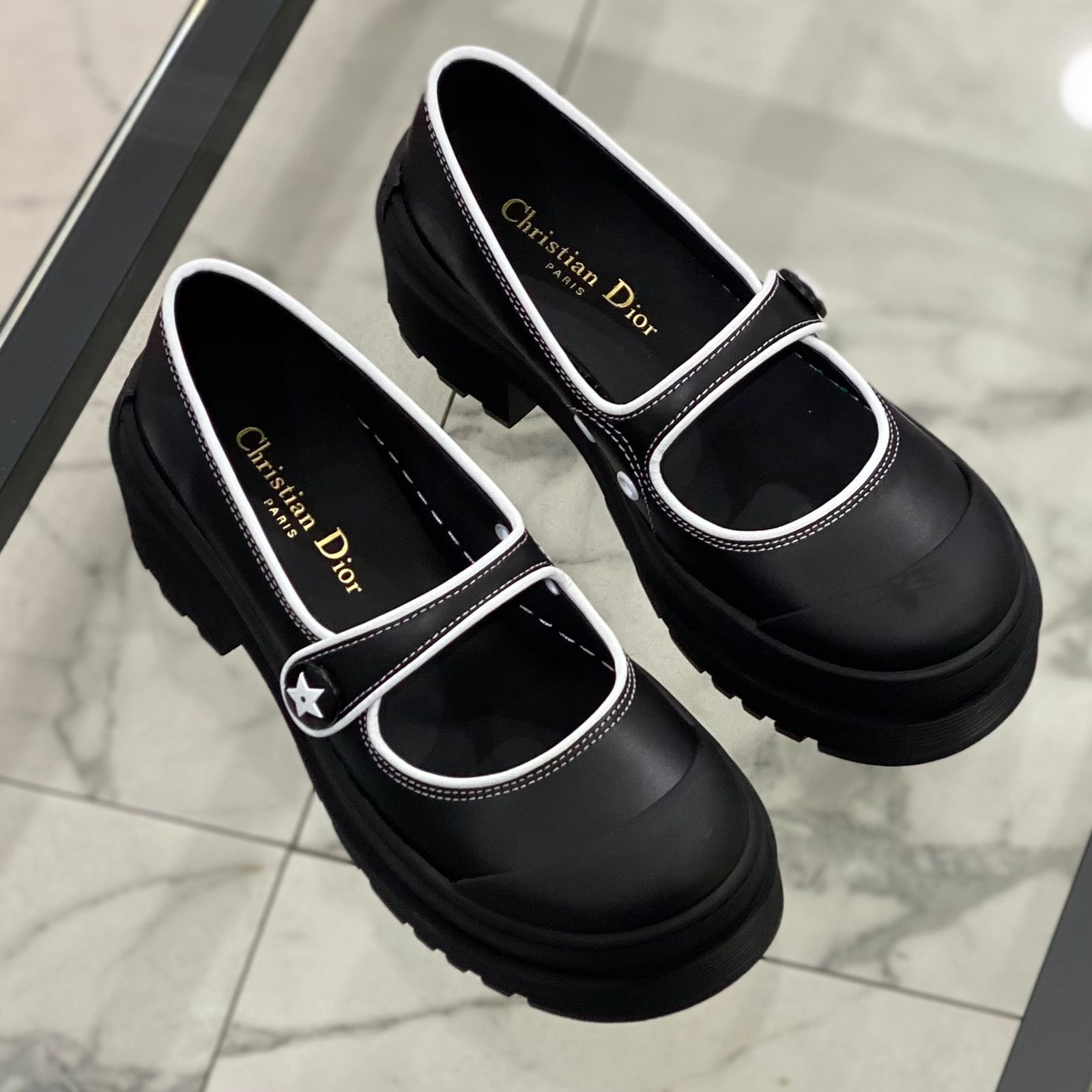 ДЕРБИ CHRISTIAN DIOR детальное фото