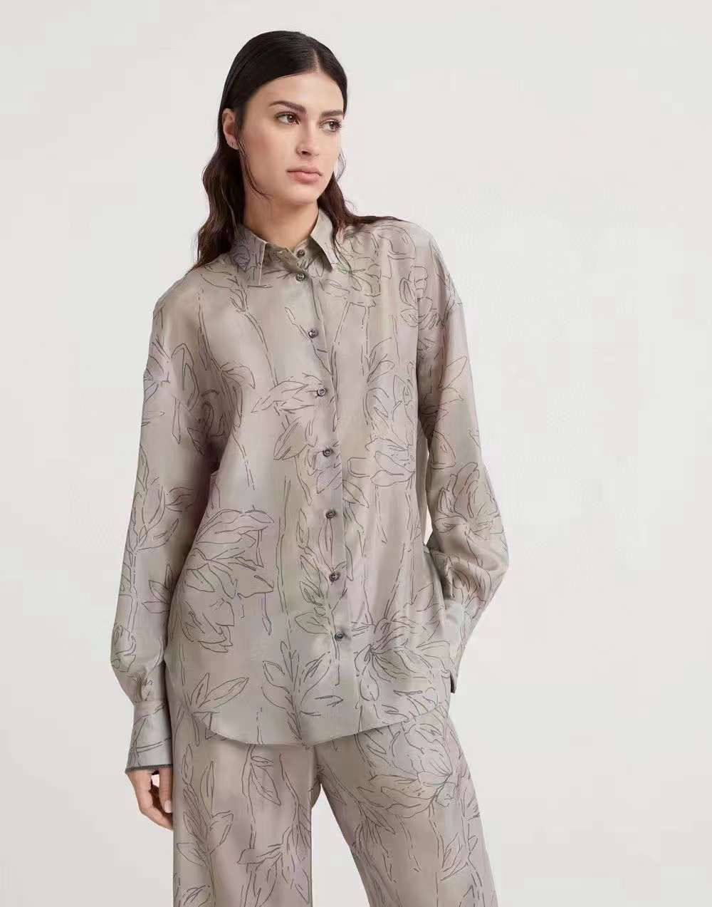 КОСТЮМ BRUNELLO CUCINELLI детальное фото