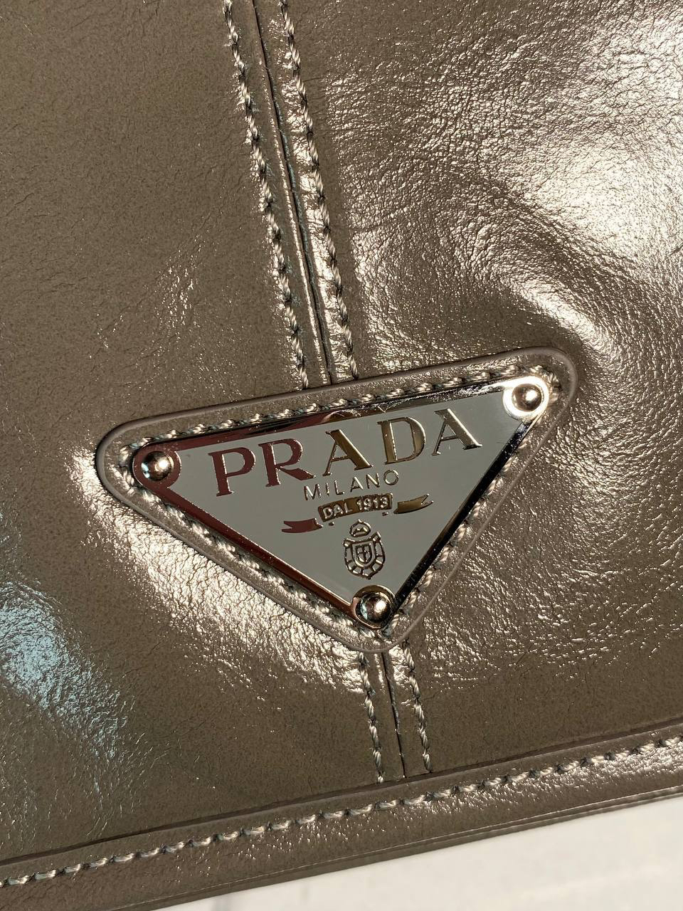 МУЖСКАЯ СУМКА МЕССЕНДЖЕР PRADA детальное фото