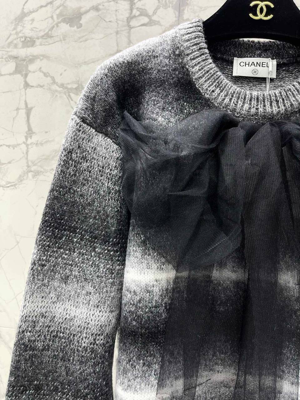 СВИТЕР CHANEL детальное фото