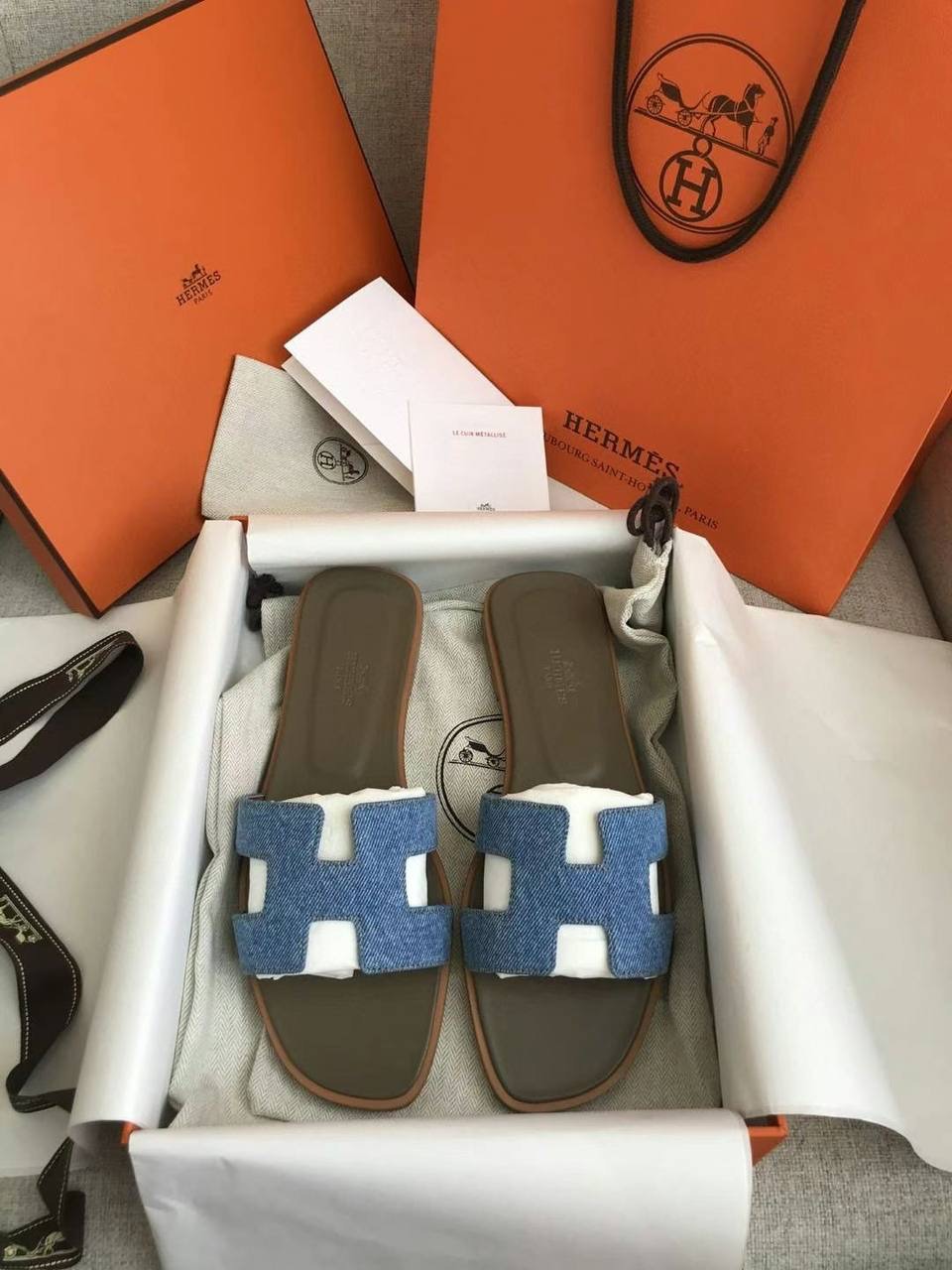 ШЛЕПКИ HERMES детальное фото