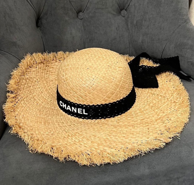 ШЛЯПА CHANEL фото