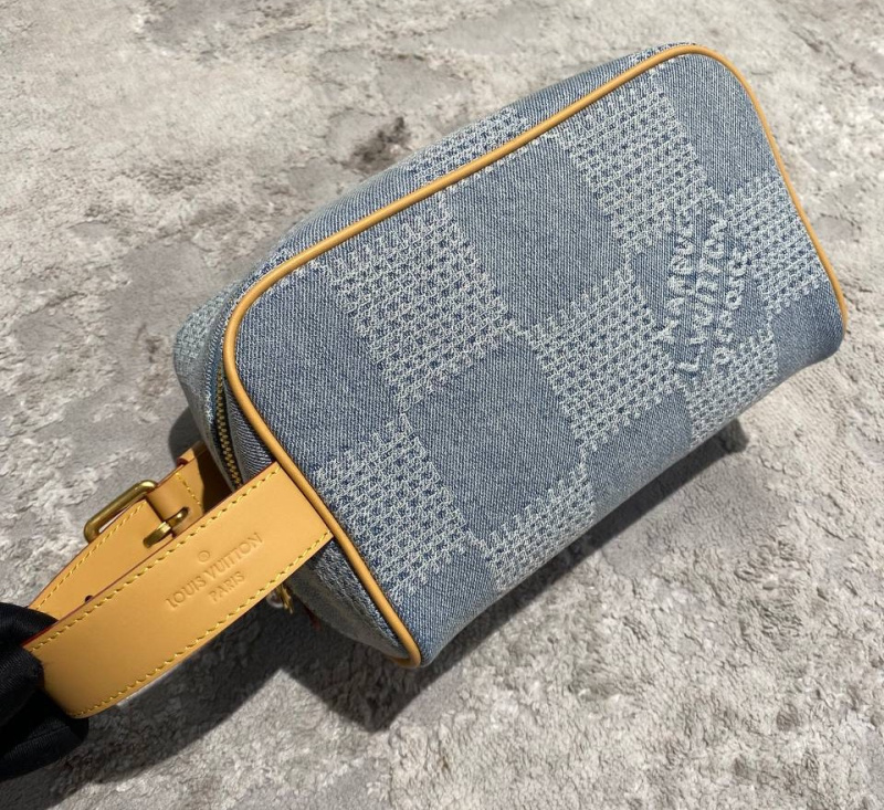 КОСМЕТИЧКА LOUIS VUITTON фото