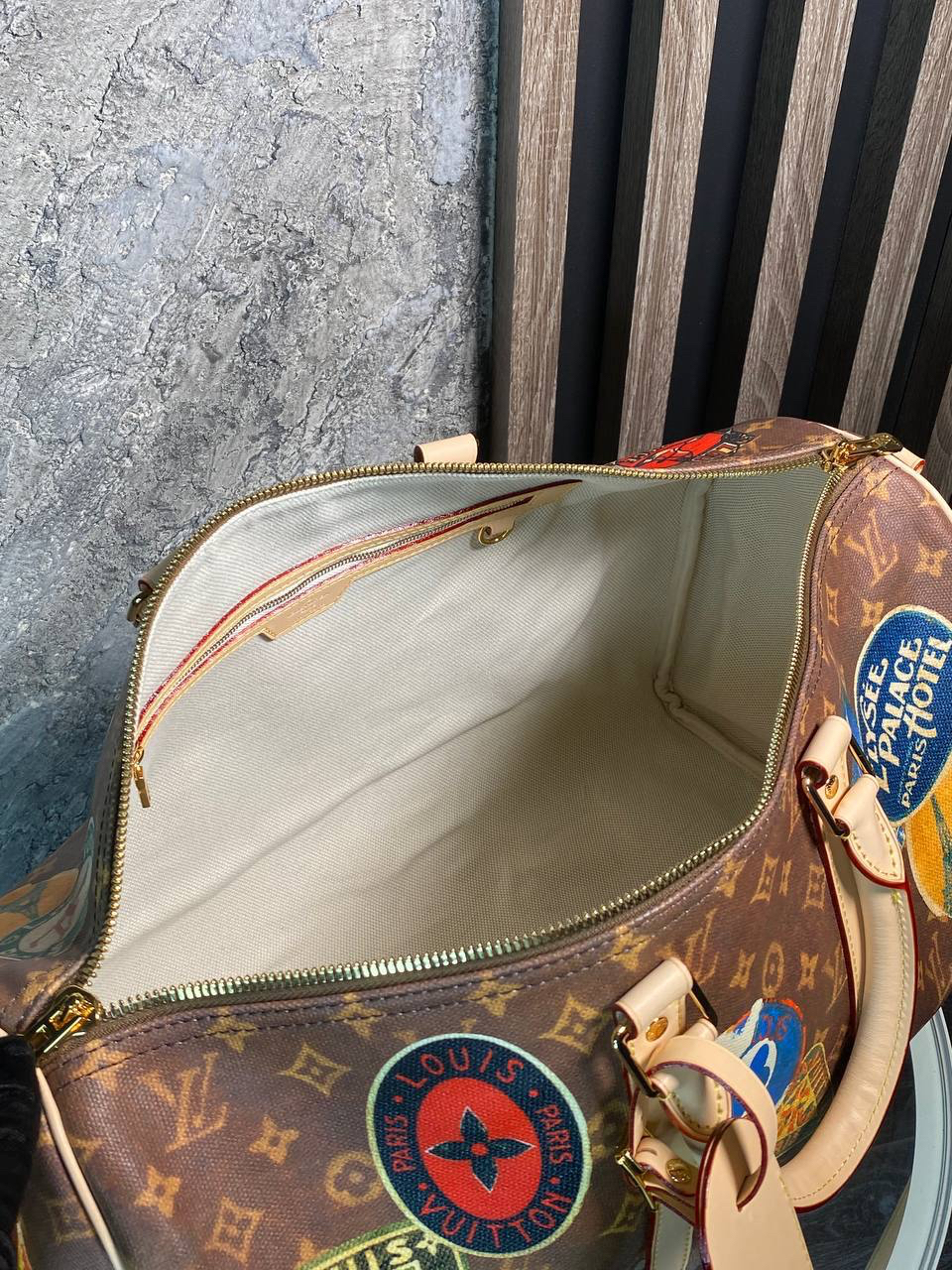 ДОРОЖНАЯ СУМКА LOUIS VUITTON детальное фото