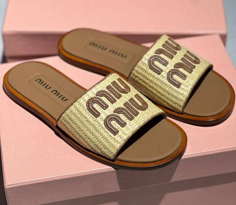 ШЛЕПКИ MIU MIU фото