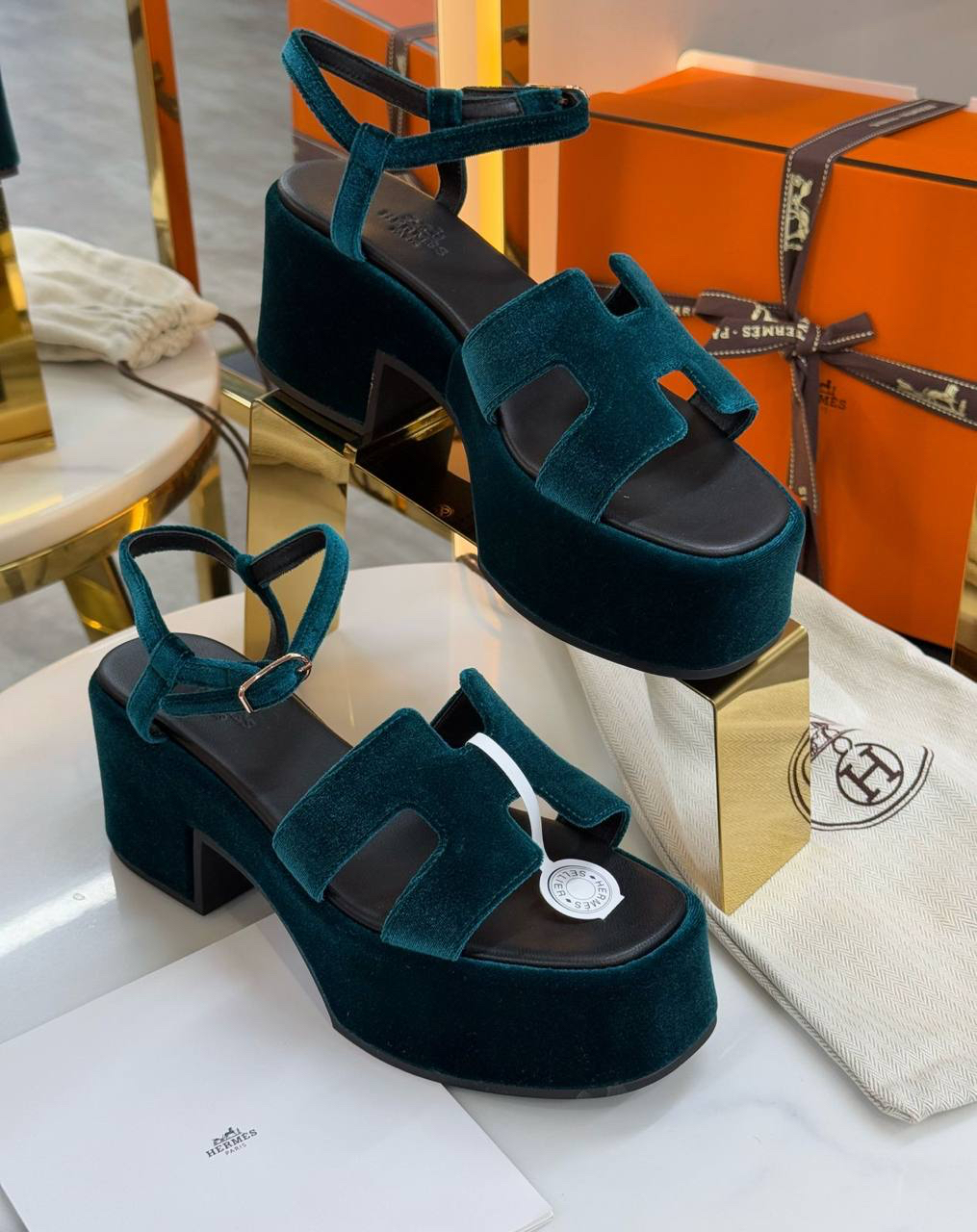 БОСОНОЖКИ HERMES детальное фото