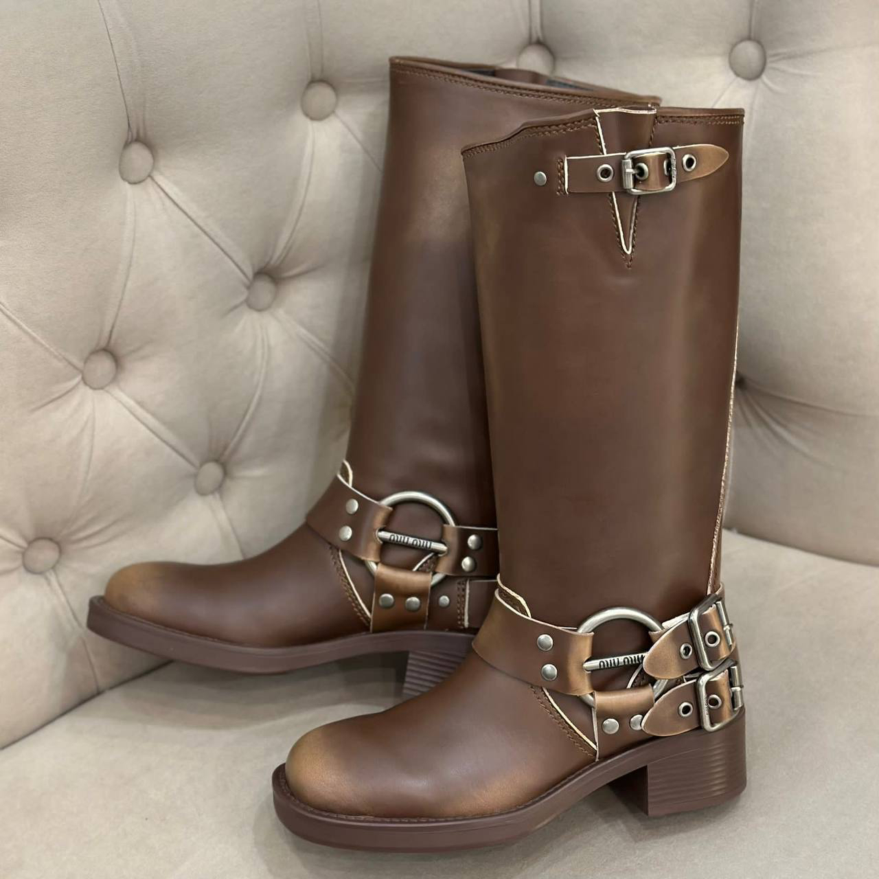 САПОГИ MIU MIU детальное фото