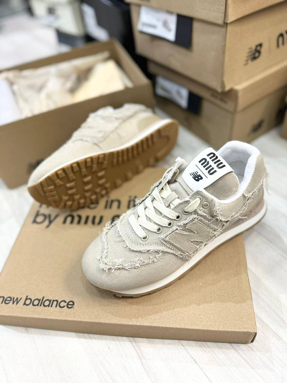 КРОССОВКИ MIU MIU детальное фото