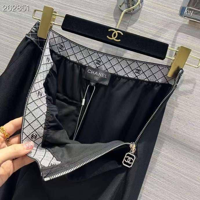 БРЮКИ CHANEL детальное фото