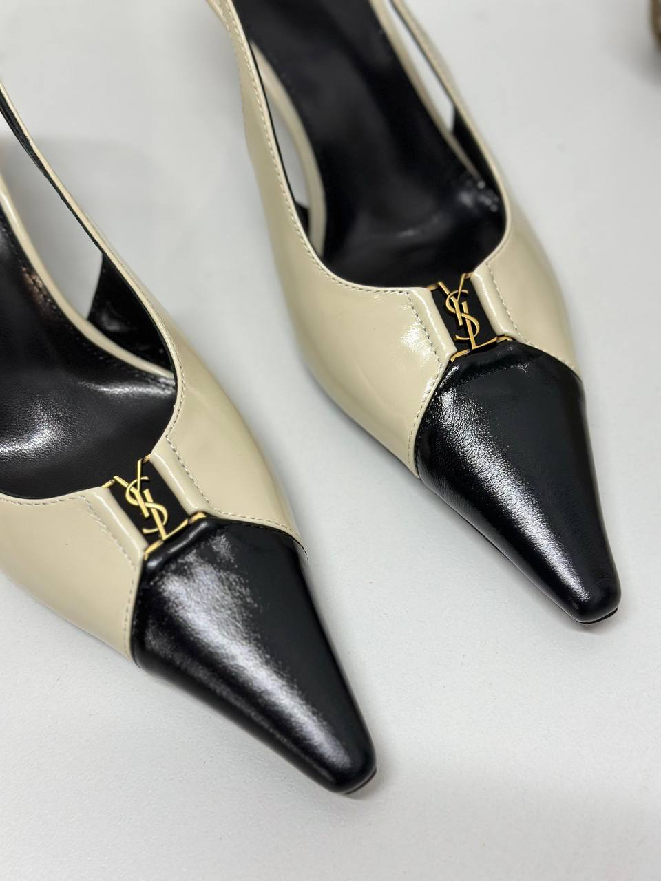 ТУФЛИ SAINT LAURENT детальное фото
