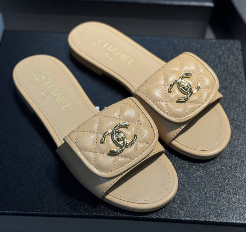 ШЛЕПКИ CHANEL фото
