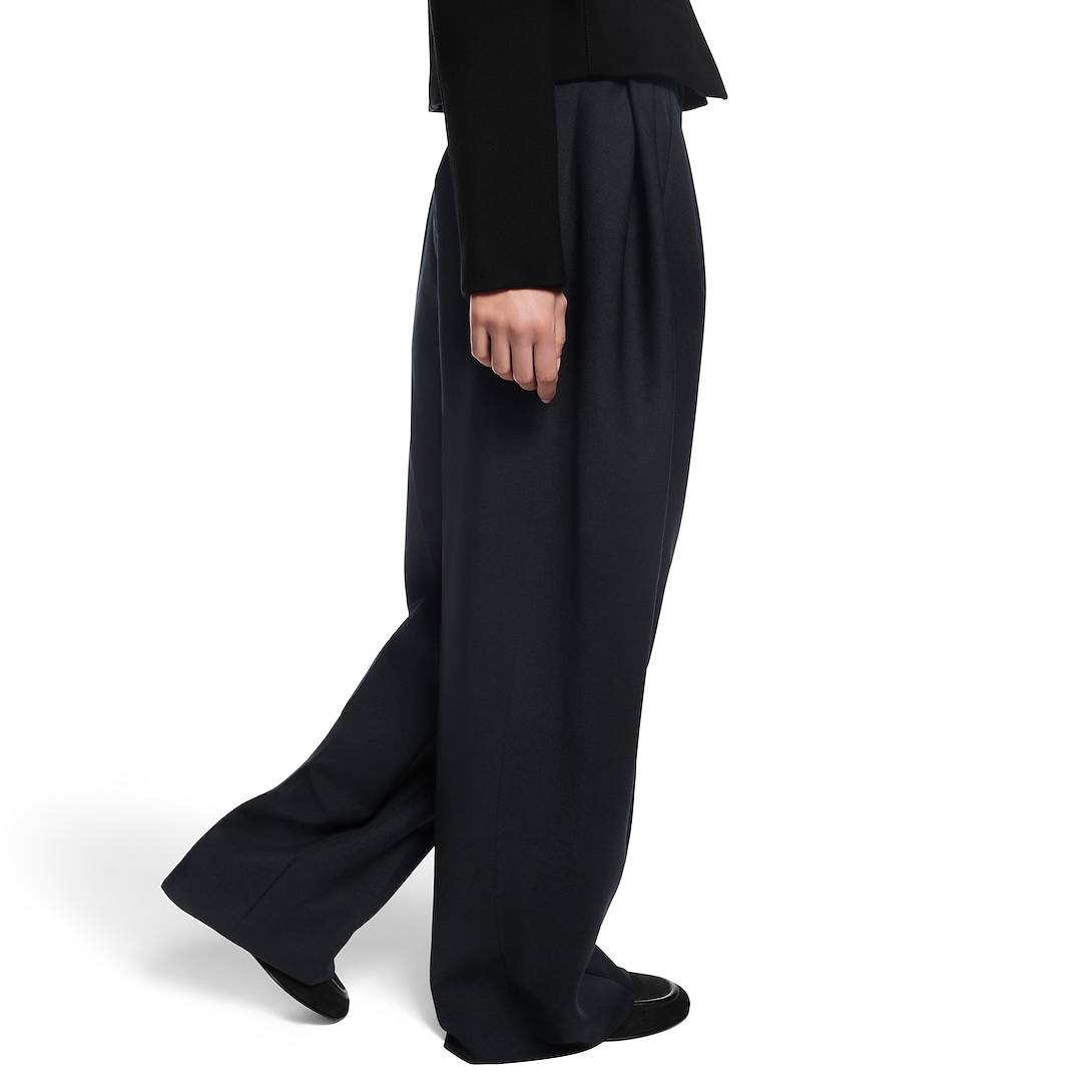 БРЮКИ LOUIS VUITTON детальное фото