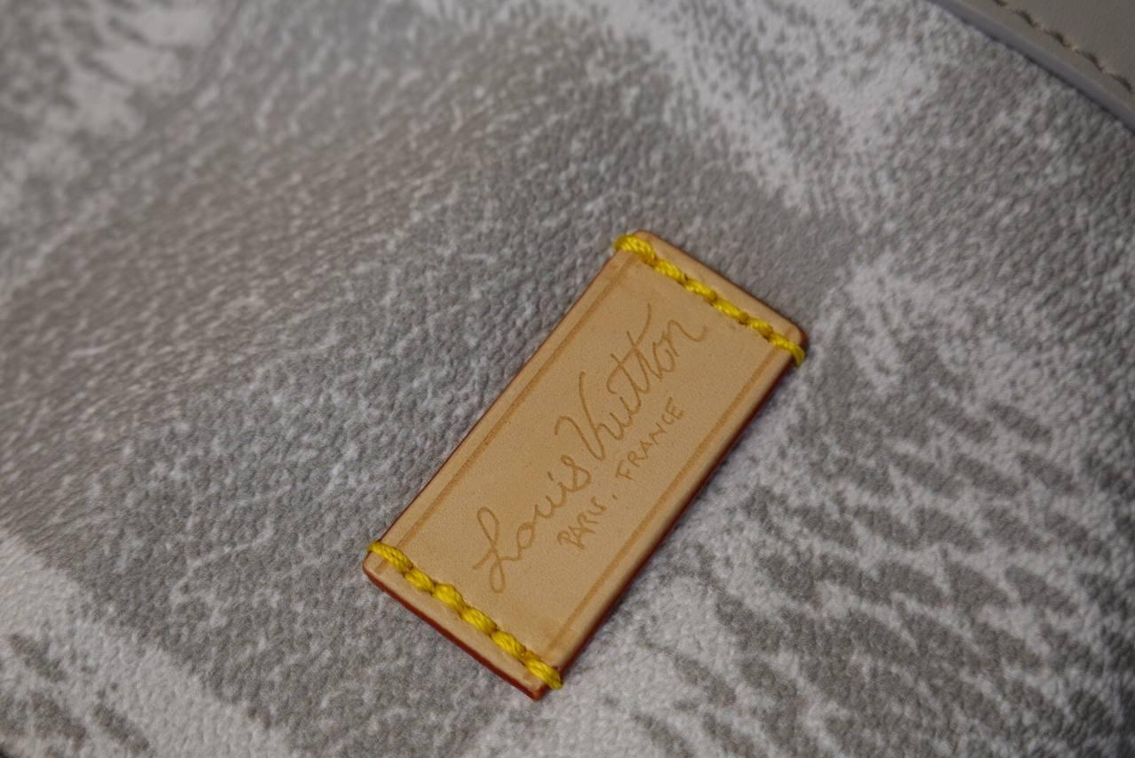 ДОРОЖНАЯ СУМКА LOUIS VUITTON детальное фото